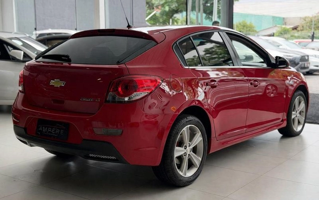 imagem-https://www.socarrao.com.br/sc-vehicle-images-prod/3874238/1789565399389-7813882_3_B_6d47ffbcbf.jpeg