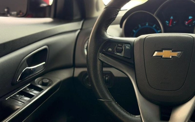 imagem-https://www.socarrao.com.br/sc-vehicle-images-prod/3874238/1789565399396-7813882_12_B_1fd31a33fa.jpeg