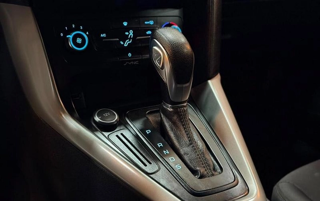 imagem-https://www.socarrao.com.br/sc-vehicle-images-prod/3874293/1789565455014-8193229_16_B_0399f571e3.jpeg