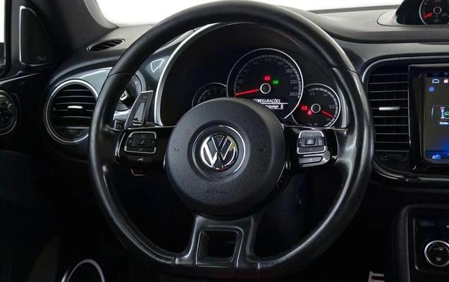 imagem-https://www.socarrao.com.br/sc-vehicle-images-prod/3874317/1789565488362-8380678_13_B_a50cea8941.jpeg