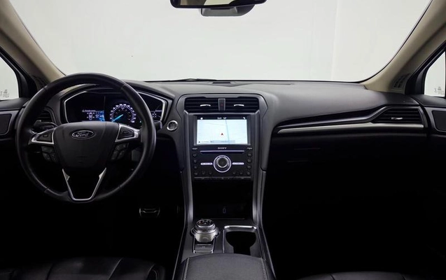 imagem-https://www.socarrao.com.br/sc-vehicle-images-prod/3874342/1789565516118-8278312_16_B_d0bb9dd243.jpeg