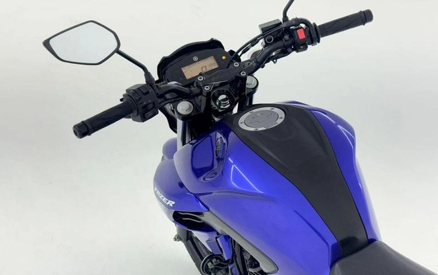 imagem-https://www.socarrao.com.br/sc-vehicle-images-prod/3874346/1789565534488-8417236_9_B_2395a990d3.jpeg