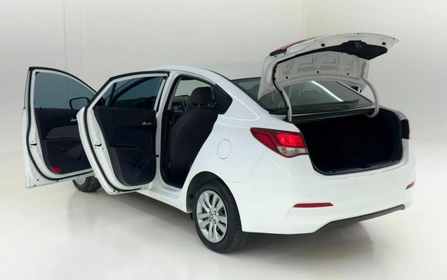 imagem-https://www.socarrao.com.br/sc-vehicle-images-prod/3874389/1789565611796-8378665_9_B_9877e7f61f.jpeg