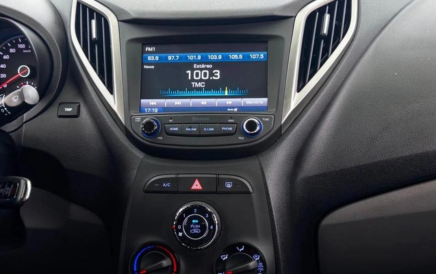 imagem-https://www.socarrao.com.br/sc-vehicle-images-prod/3874389/1789565611810-8378665_13_B_79030abd30.jpeg