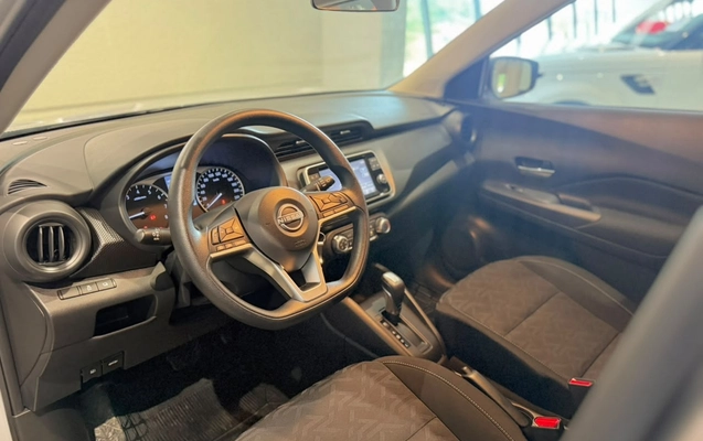 imagem-https://www.socarrao.com.br/sc-vehicle-images-prod/3874394/1789565628678-41909e97-fa07-430f-bbe6-e630e905a7f3.jpg