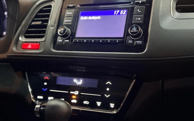 imagem-https://www.socarrao.com.br/sc-vehicle-images-prod/3874406/1789565645720-8036641_18_B_33846eb972.jpeg