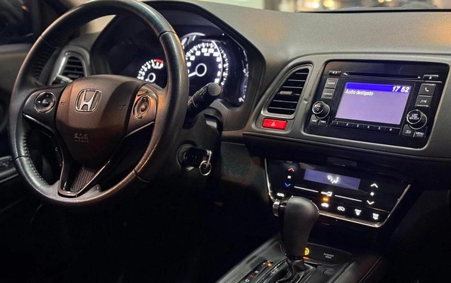 imagem-https://www.socarrao.com.br/sc-vehicle-images-prod/3874406/1789565645721-8036641_12_B_f3be6796be.jpeg