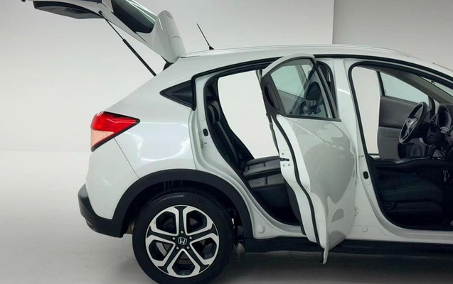 imagem-https://www.socarrao.com.br/sc-vehicle-images-prod/3874411/1789565661986-8331548_8_B_206b105427.jpeg