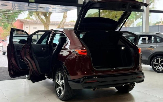 imagem-https://www.socarrao.com.br/sc-vehicle-images-prod/3874425/1789565687282-7923876_13_B_876e8ef0d1.jpeg