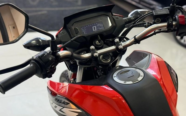 imagem-https://www.socarrao.com.br/sc-vehicle-images-prod/3874522/1789565844025-8140893_0_B_3b510b3b87.jpeg
