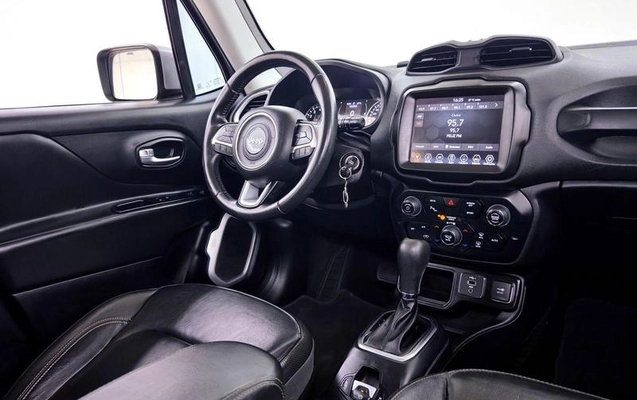imagem-https://www.socarrao.com.br/sc-vehicle-images-prod/3874614/1789565954106-8413097_15_B_4b6231c0ff.jpeg