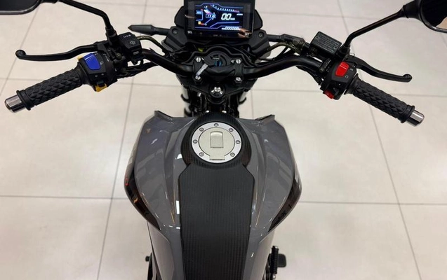 imagem-https://www.socarrao.com.br/sc-vehicle-images-prod/3874675/1789566057236-8052299_6_B_55a5b0fb63.jpeg