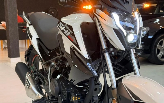 imagem-https://www.socarrao.com.br/sc-vehicle-images-prod/3874686/1789566067672-8052309_3_B_3993d63a78.jpeg