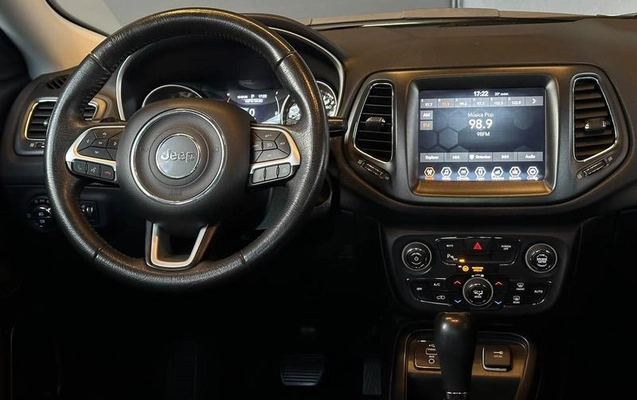 imagem-https://www.socarrao.com.br/sc-vehicle-images-prod/3874697/1789566272190-8476734_16_B_7badd002b6.jpeg