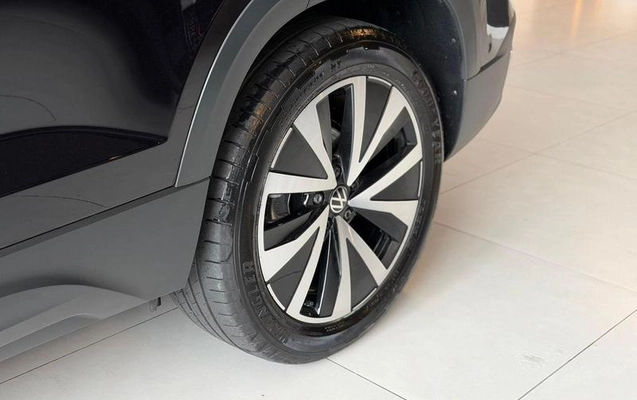 imagem-https://www.socarrao.com.br/sc-vehicle-images-prod/3874762/1789566216979-7824044_15_B_cee4d7c7d5.jpeg