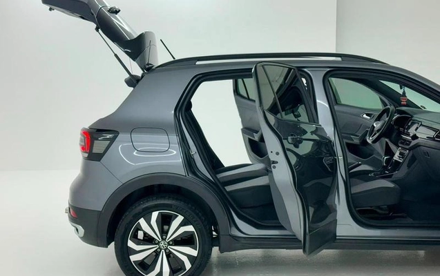 imagem-https://www.socarrao.com.br/sc-vehicle-images-prod/3874768/1789566231611-8405014_8_B_b6b5cd4764.jpeg