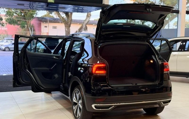 imagem-https://www.socarrao.com.br/sc-vehicle-images-prod/3874777/1789566251538-8005129_4_B_3e19a554df.jpeg