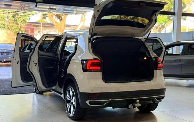 imagem-https://www.socarrao.com.br/sc-vehicle-images-prod/3874797/1789566283019-7914218_10_B_f1546263c6.jpeg