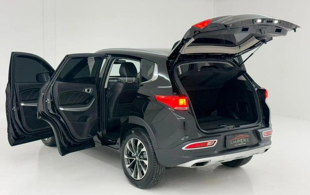 imagem-https://www.socarrao.com.br/sc-vehicle-images-prod/3874878/1789566400924-8317818_13_B_9e5bba15b6.jpeg