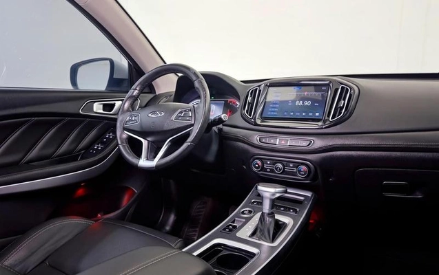imagem-https://www.socarrao.com.br/sc-vehicle-images-prod/3874885/1789566413718-8411507_13_B_8027d1d093.jpeg