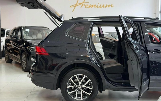imagem-https://www.socarrao.com.br/sc-vehicle-images-prod/3874913/1789664480947-7505522_7_B_44722056cb.jpeg