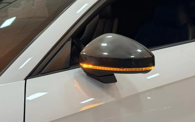 imagem-https://www.socarrao.com.br/sc-vehicle-images-prod/3874925/1789566497953-8034919_21_B_f89cc72968.jpeg