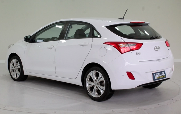 imagem-https://www.socarrao.com.br/sc-vehicle-images-prod/3875045/1789566677123-2_093944.jpg
