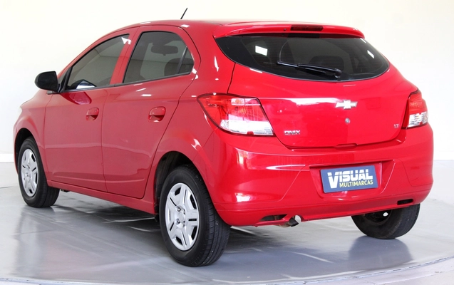 imagem-https://www.socarrao.com.br/sc-vehicle-images-prod/3875149/1789566843331-5_095019.jpg