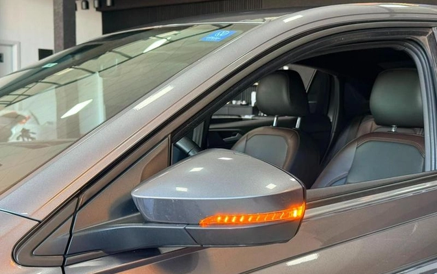 imagem-https://www.socarrao.com.br/sc-vehicle-images-prod/3875179/1789566905066-8238281_22_B_576b43530d.jpeg