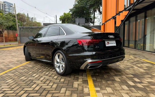 imagem-https://www.socarrao.com.br/sc-vehicle-images-prod/3875234/1789567020176-8456223_8_B_e93e6ca967.jpeg