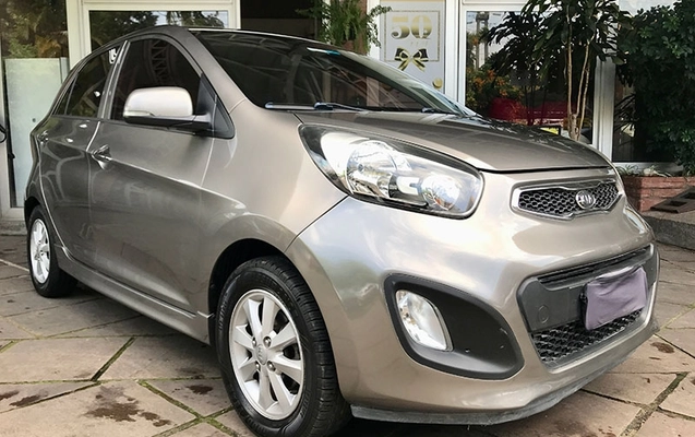 imagem-https://www.socarrao.com.br/sc-vehicle-images-prod/3875254/1789567037445-khkYasLGjfg6ktj67WueP3VCJXhqncbI.jpg