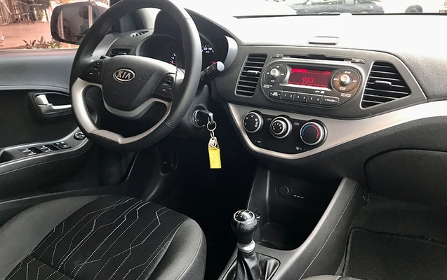imagem-https://www.socarrao.com.br/sc-vehicle-images-prod/3875254/1789567037455-YioM881rmPLDIqgYyvh8C0KHFEpoJbVz.jpg