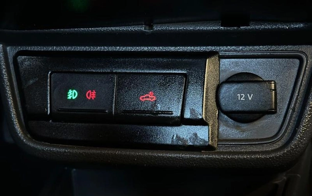 imagem-https://www.socarrao.com.br/sc-vehicle-images-prod/3875269/1790078849827-8401669_12_B_eb4c6a9503.jpeg