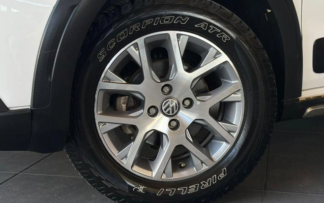 imagem-https://www.socarrao.com.br/sc-vehicle-images-prod/3875269/1790078849833-8401669_16_B_a4474a9946.jpeg