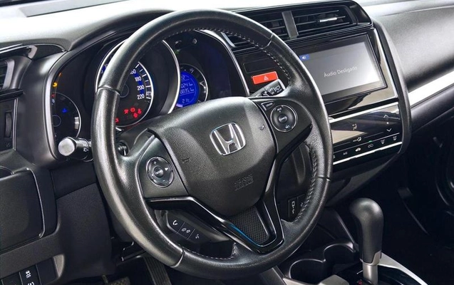 imagem-https://www.socarrao.com.br/sc-vehicle-images-prod/3875274/1789567066963-8377233_14_B_5e67708d9b.jpeg