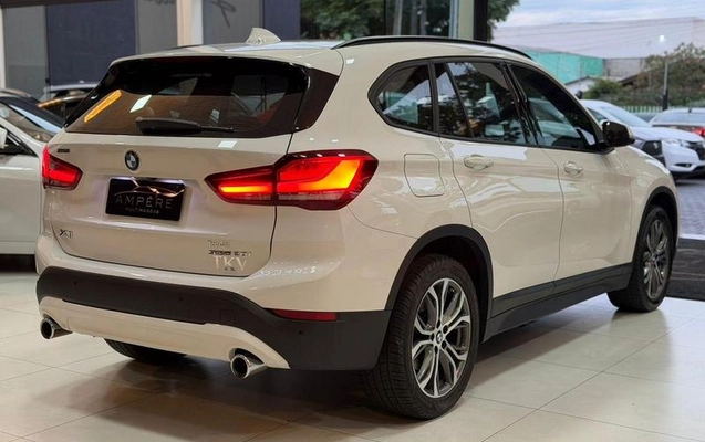 imagem-https://www.socarrao.com.br/sc-vehicle-images-prod/3875301/1790103300458-7819809_3_B_3debe99f3b.jpeg
