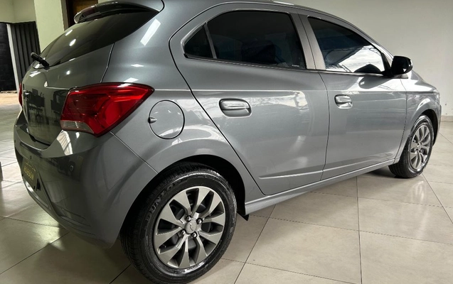 imagem-https://www.socarrao.com.br/sc-vehicle-images-prod/3875315/1789591988538-gb-de570ad.jpeg