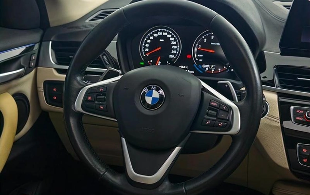 imagem-https://www.socarrao.com.br/sc-vehicle-images-prod/3875321/1789567164633-8278300_14_B_b4b67a09ae.jpeg