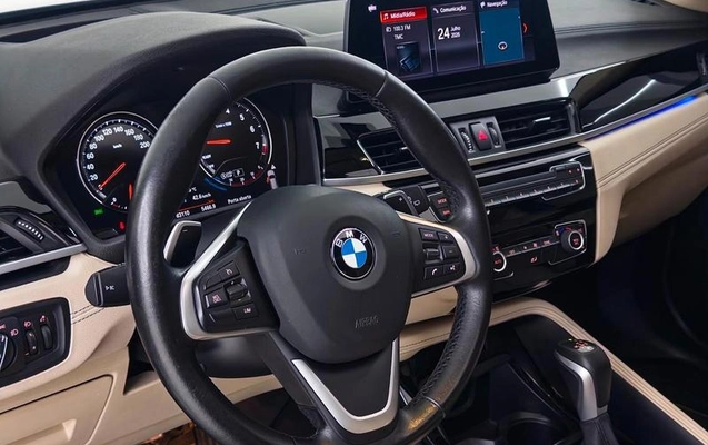 imagem-https://www.socarrao.com.br/sc-vehicle-images-prod/3875321/1789567164640-8278300_10_B_157ac27934.jpeg