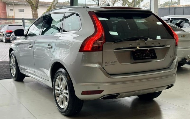 imagem-https://www.socarrao.com.br/sc-vehicle-images-prod/3875330/1789567183233-8187716_1_B_0085f61c2f.jpeg
