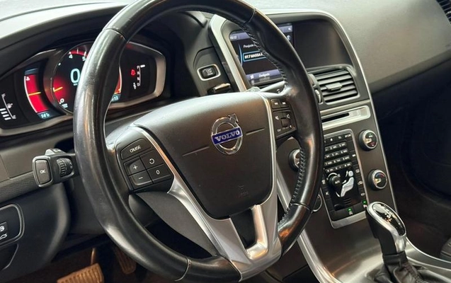 imagem-https://www.socarrao.com.br/sc-vehicle-images-prod/3875330/1789567183247-8187716_12_B_e4c42f3f97.jpeg