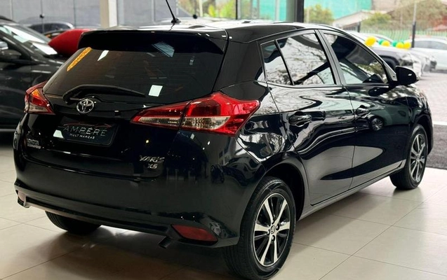 imagem-https://www.socarrao.com.br/sc-vehicle-images-prod/3875346/1789567246429-8148386_5_B_16c4c2beca.jpeg