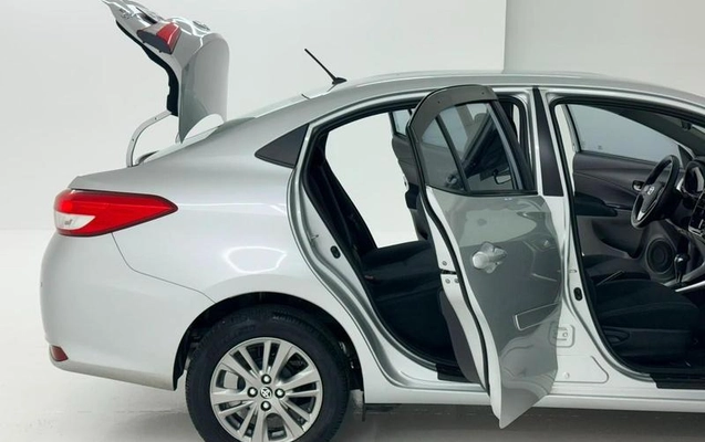 imagem-https://www.socarrao.com.br/sc-vehicle-images-prod/3875351/1789567253775-8355566_12_B_ef0f661392.jpeg