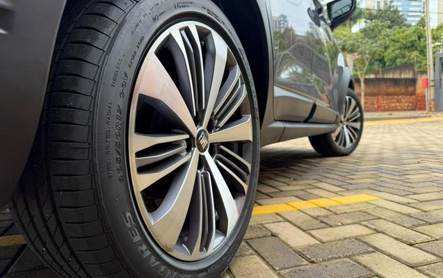 imagem-https://www.socarrao.com.br/sc-vehicle-images-prod/3875385/1789567329381-8476886_4_B_87c68e65ae.jpeg