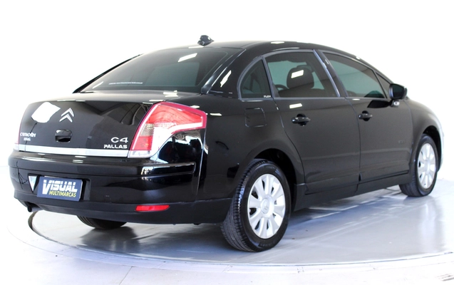 imagem-https://www.socarrao.com.br/sc-vehicle-images-prod/3875409/1789567360162-6_123802.jpg