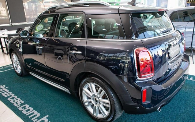imagem-https://www.socarrao.com.br/sc-vehicle-images-prod/3875500/1789650796434-8481616_9_B_4aa8d29163.jpeg
