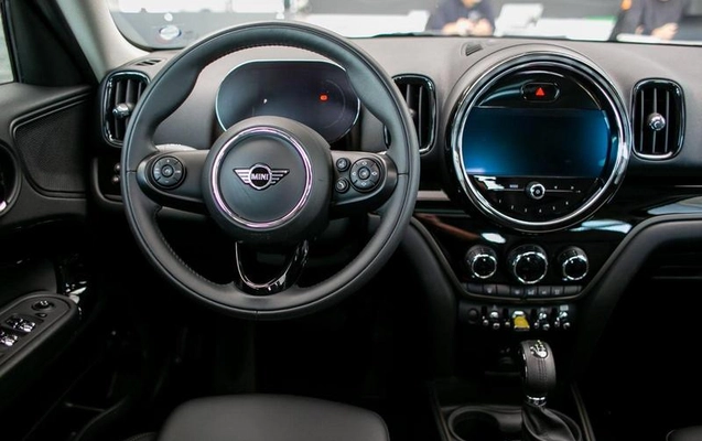 imagem-https://www.socarrao.com.br/sc-vehicle-images-prod/3875500/1789650796442-8481616_16_B_085c7d9113.jpeg