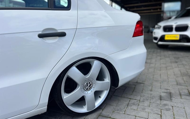 imagem-https://www.socarrao.com.br/sc-vehicle-images-prod/3875536/1789567612479-8479378_4_B_d406eacac9.jpeg