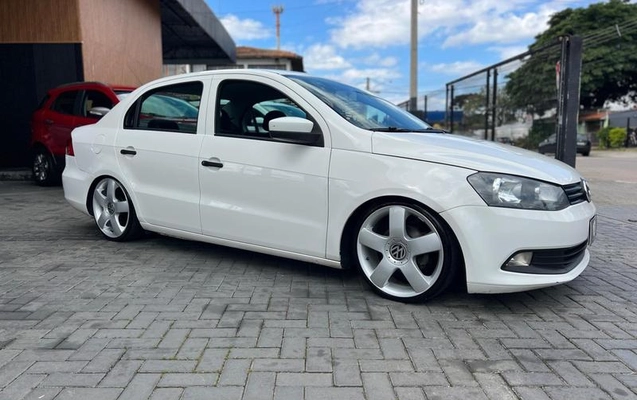 imagem-https://www.socarrao.com.br/sc-vehicle-images-prod/3875536/1789567612482-8479378_7_B_60dad0c203.jpeg
