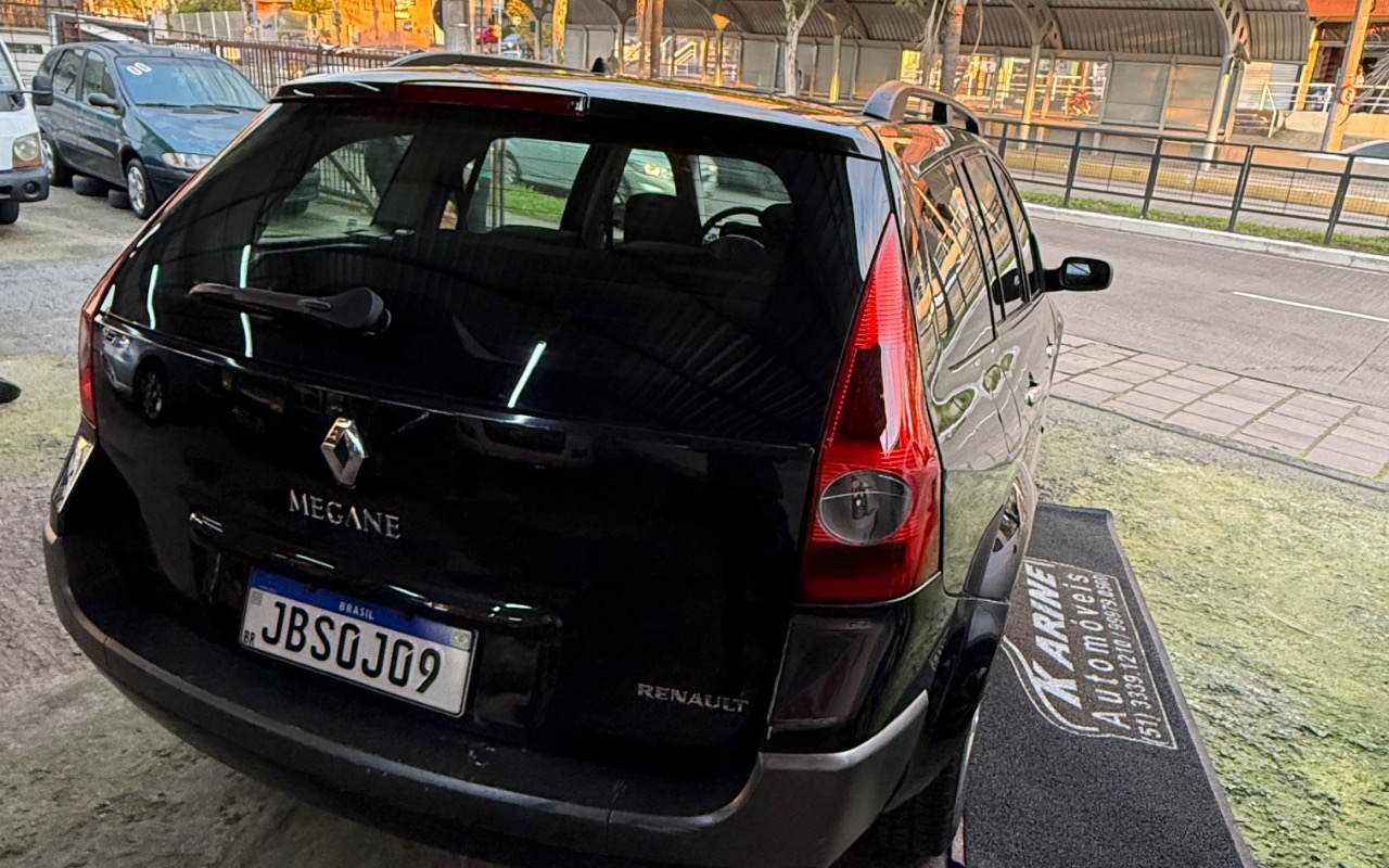 imagem-https://www.socarrao.com.br/sc-vehicle-images-prod/3875578/1789608984529-SU1HXzYyNTEuanBlZw.jpeg